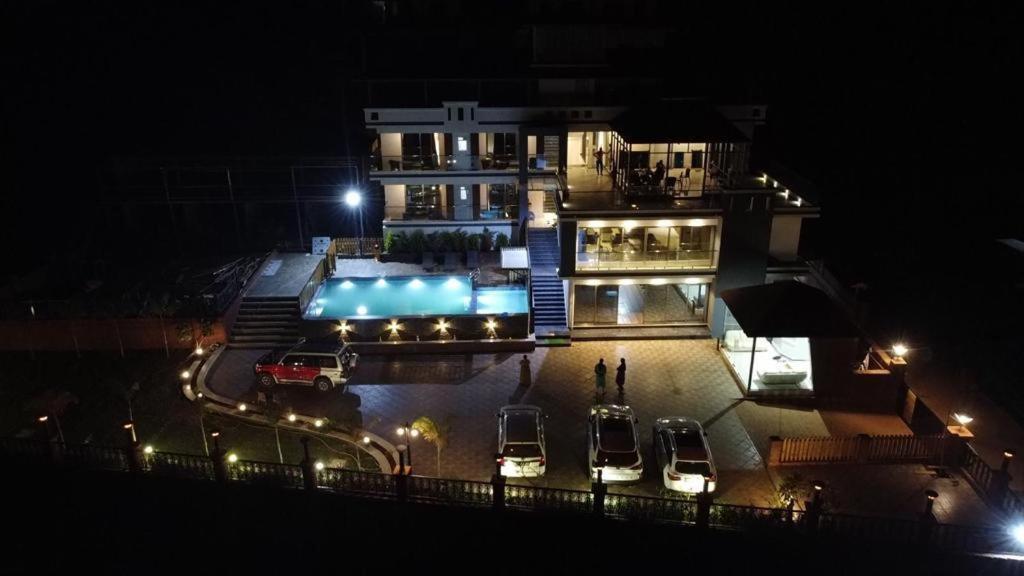 Arc Valley Resort Mahabaleshwar Bagian luar foto