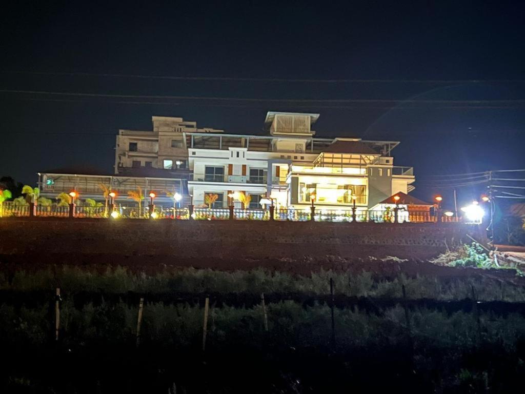 Arc Valley Resort Mahabaleshwar Bagian luar foto